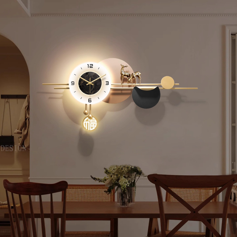 Luxury Lifestyle Living - Zegary ścienne w stylu light luxury,